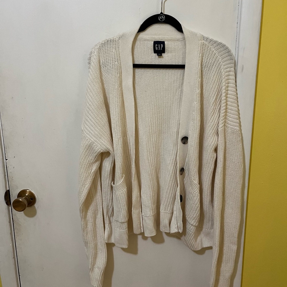 GAP boyfriend crop sweater